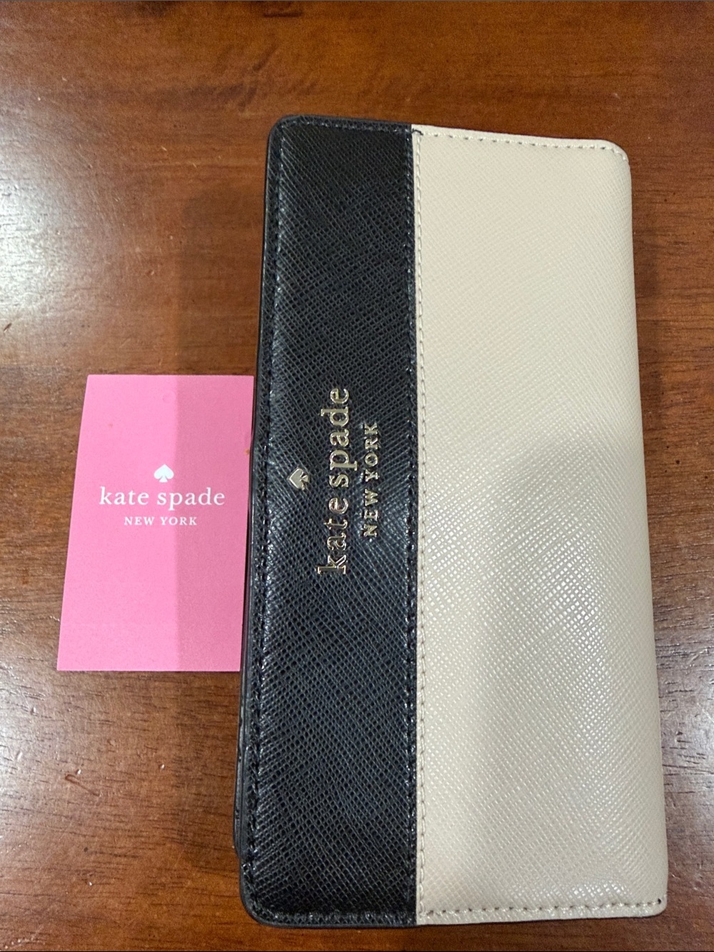 kate spade Two-Tone Black and Beige Bifold Zip Wallet - Picture 6 of 6